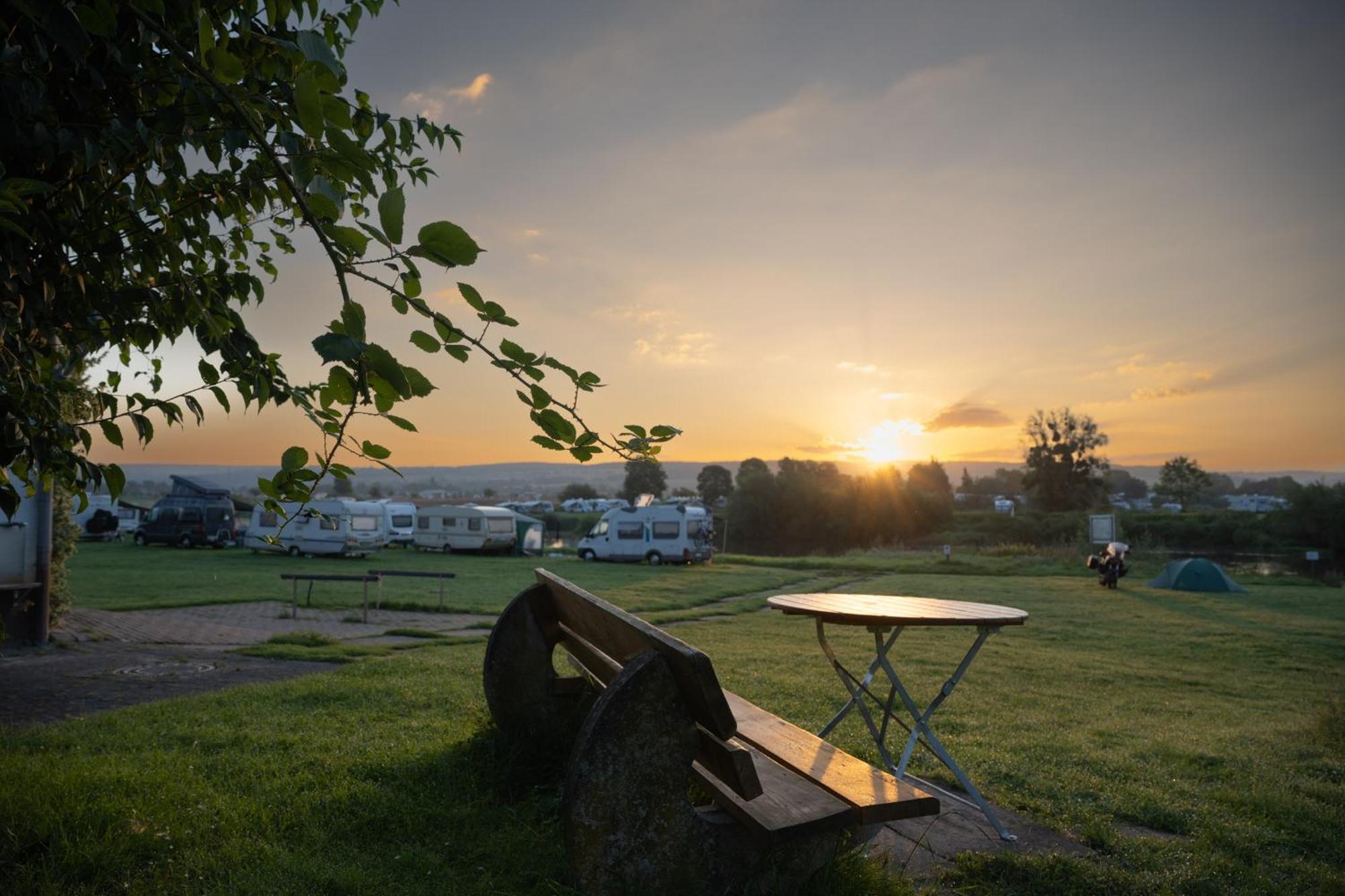 Camping Am Bootshaus Beverungen Exteriör bild